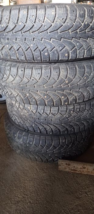 Продам зимние шины