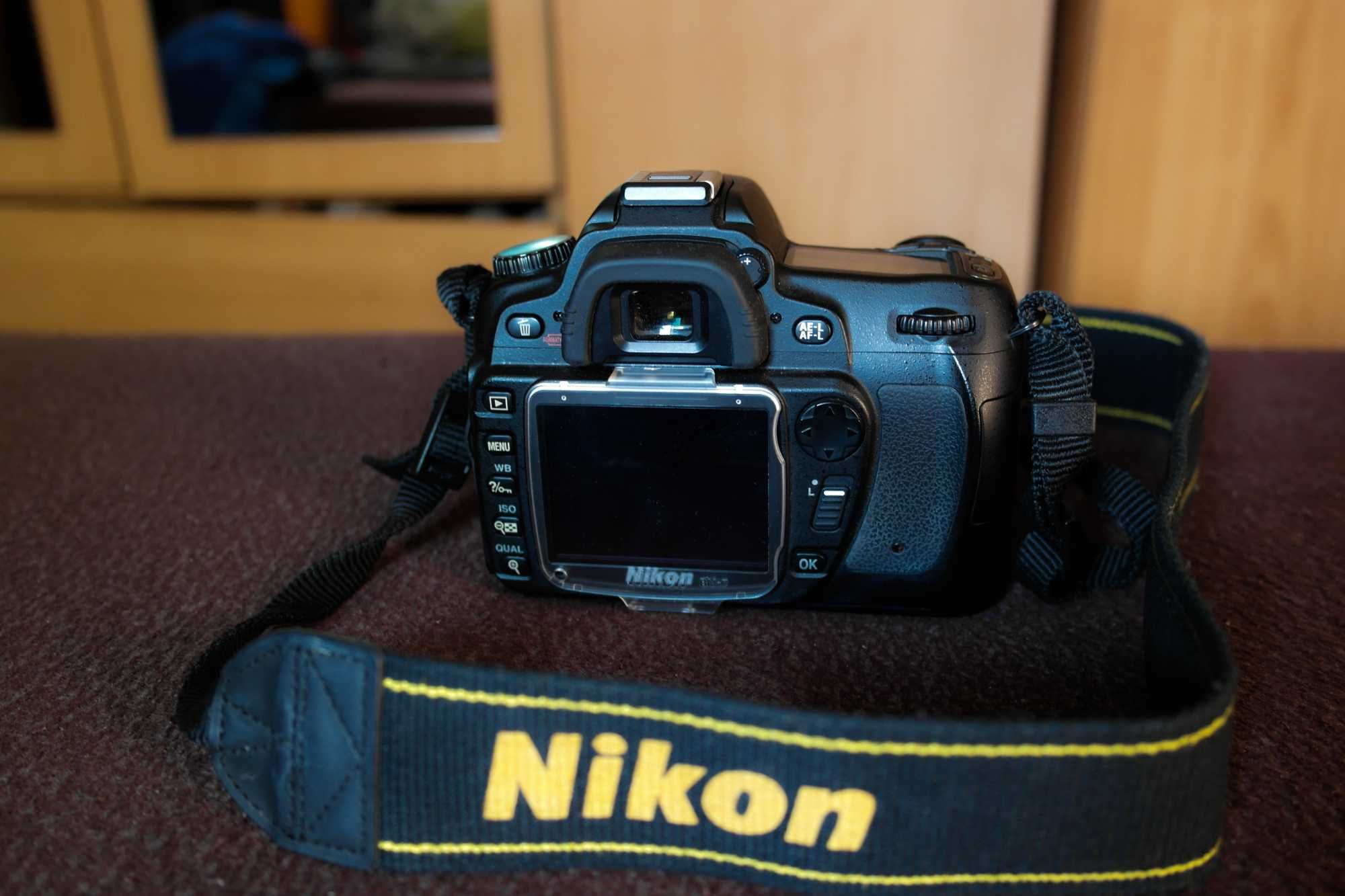 aparat foto nikon d80 sub 8k poze ca nou.