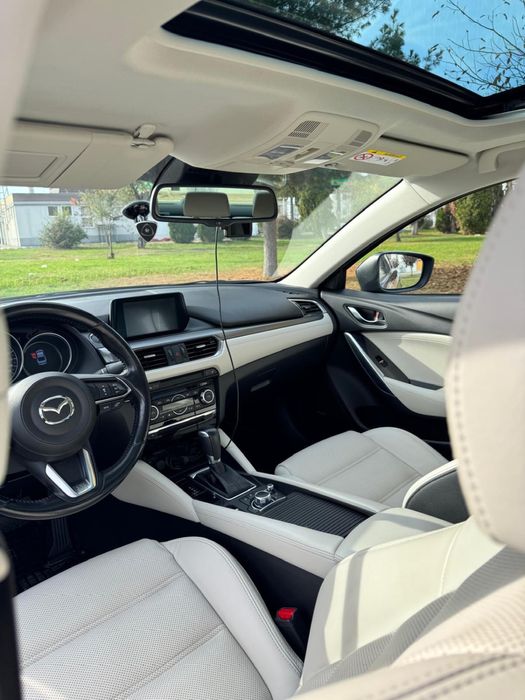 Mazda 6 Sports-line Revolution Top