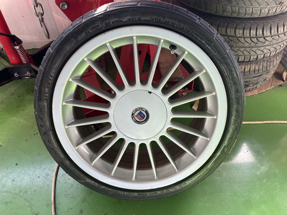Jante Alpina Style 17” BMW E30