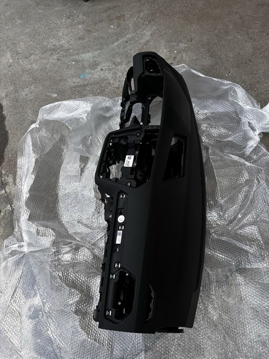 Planșă bord vw tiguan 2.