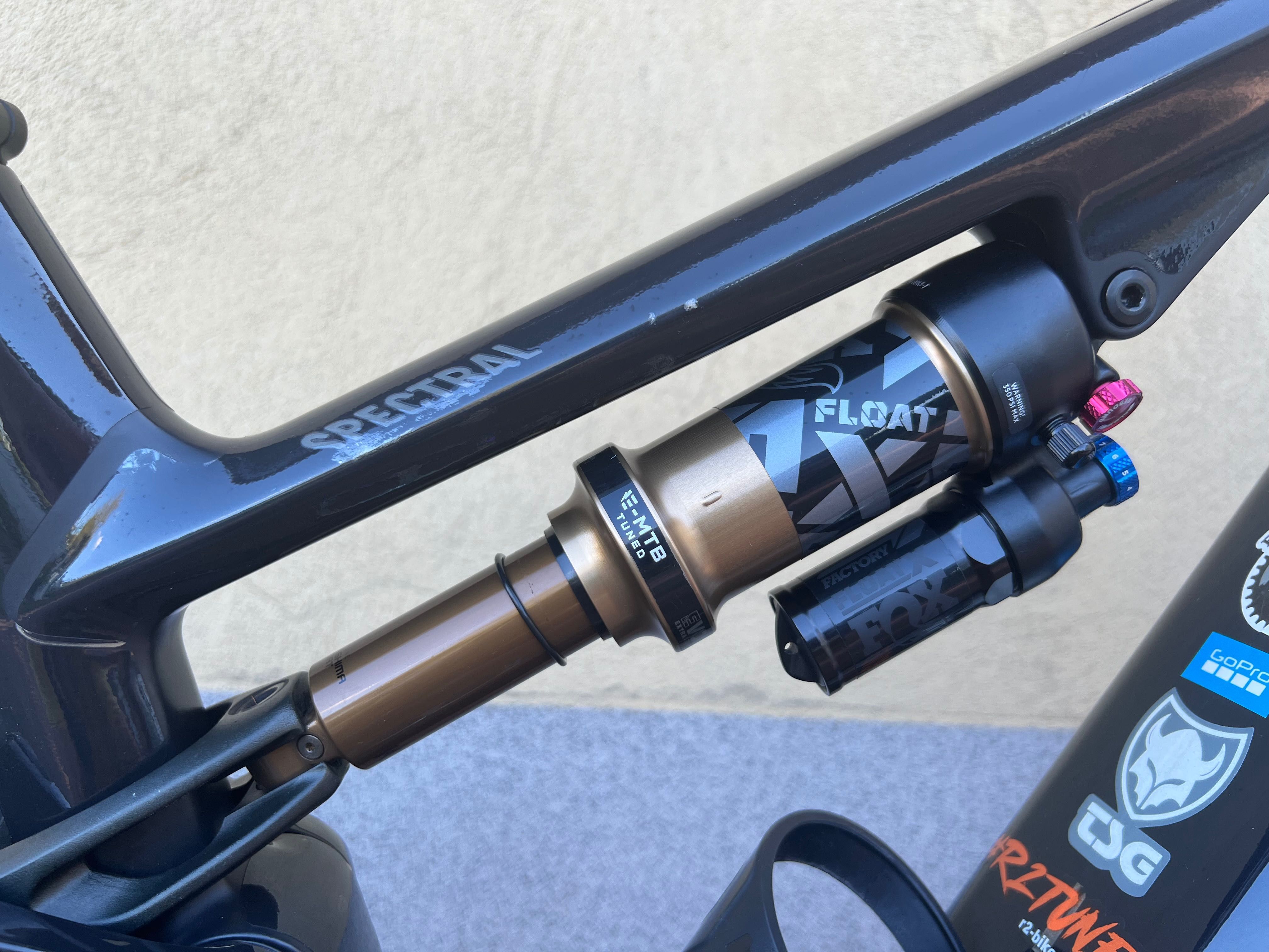 Canyon Spectral ON CFR 900wh 2022-2023 size M