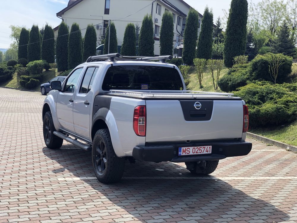 Nissan Navara 2.5 , D40 automat