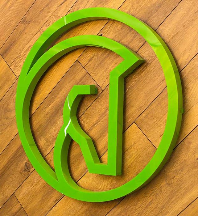 Дизайн упаковки и создание брендов. Qadoq dizayni va brendlar yaratish