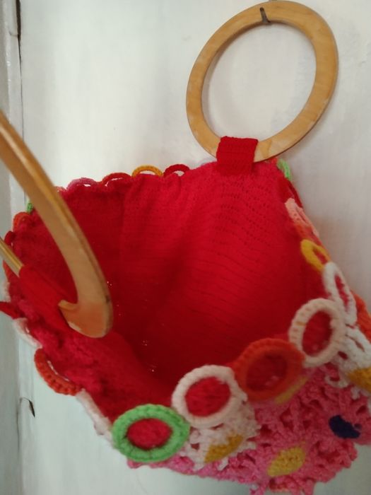 Летняя вязаная сумка