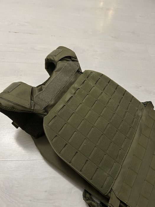 Тактическа жилетка laser cut