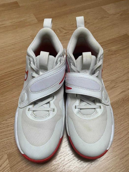 Nike Pantofi Sport Team Hustle D 11