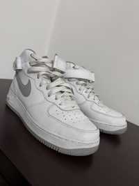 Air force 1 Mid,