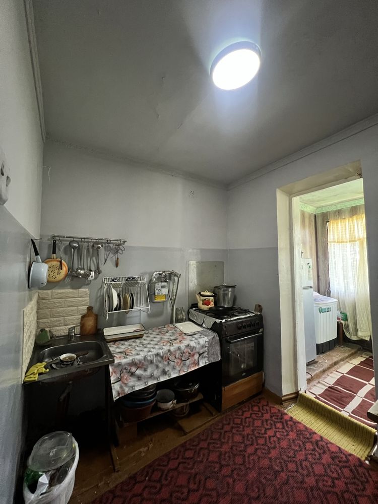 Продаётся 3х комнатная квартира в Джизаке