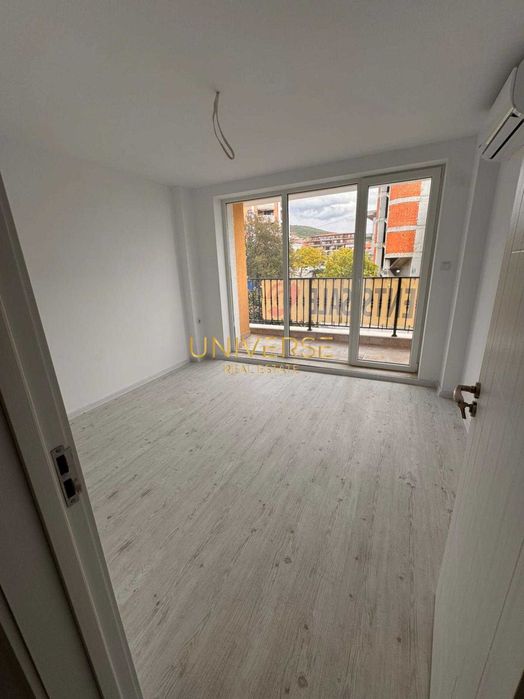 Продава се Двустаен апартамент в Свети Влас - 81 кв.м за 1815 €/кв.м - Снимка #3