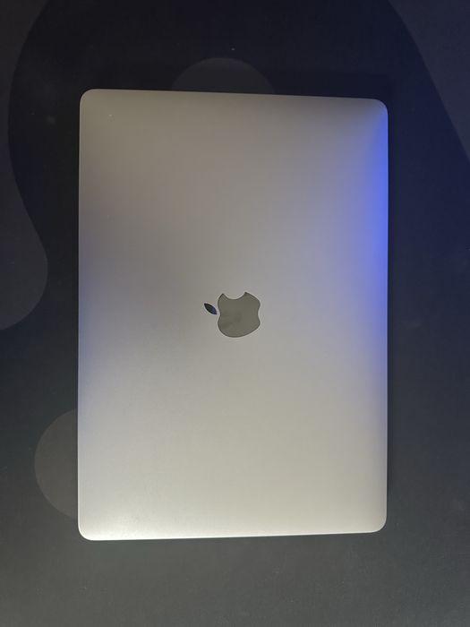 Macbook pro 13 m1
