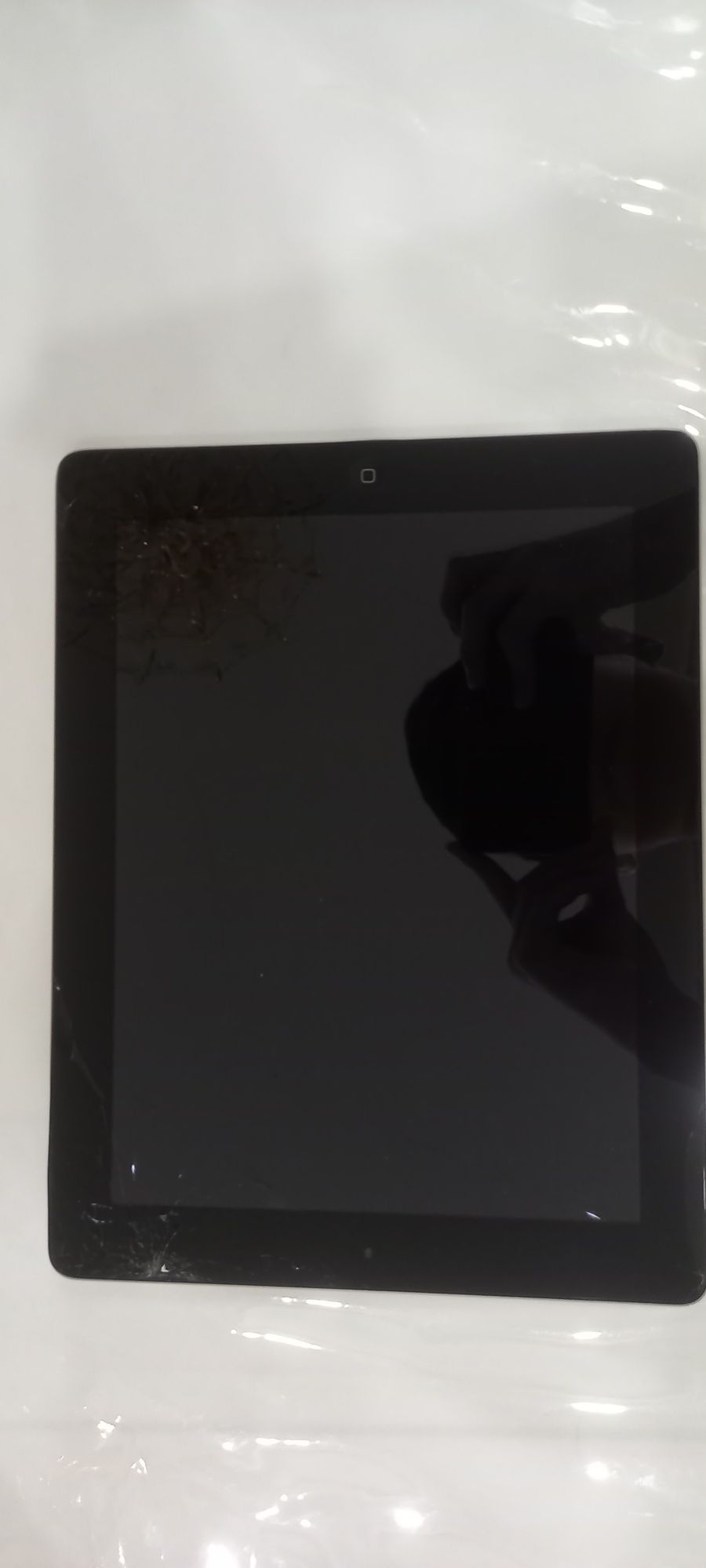 Apple iPad 2 Wi-Fi MC769RU/A 16 GB A5 Wi-Fi, 1024 x 768,