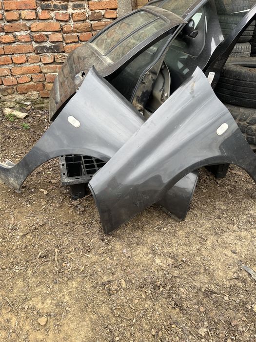 Калници предни Рено Симбол 2005 година . Renault Simbol