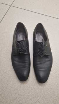 Мужская обувь туфли Фирмы Valentino