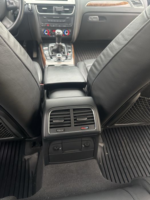 Audi A4 Full option trapa/sirocol/drive select/ventilatie in scaune.