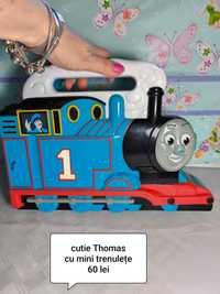 Thomas, cutie cu mini trenulețe și alte trenulete