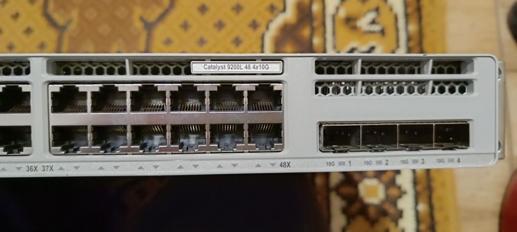 Switch Cisco Catalist 9200L 48 4x10G