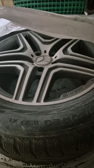 Диски с резиной на Гелендваген AMG R20