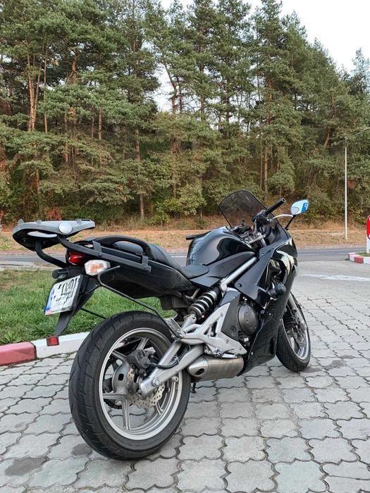 Kawasaki Er6F 2009