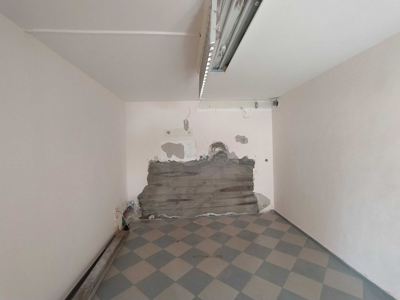 Продава се Заведение в Стара Загора, Три чучура - север - 120 кв.м за 625 €/кв.м - Снимка #15