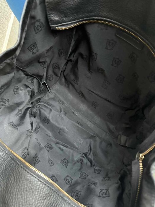 Чанта на Massimo Dutti черна