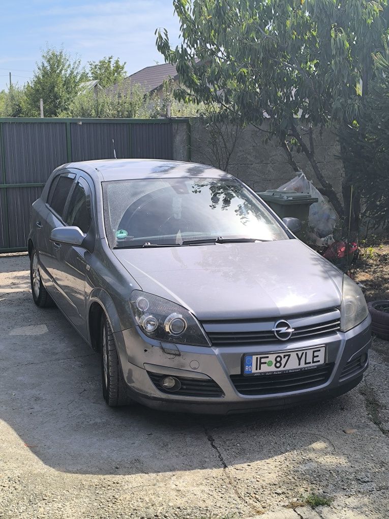Opel Astra h sri 1,7cdti 2004