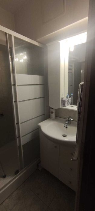 OCAZIE ! APART 4 camere,D,100mp, et 3,zona Pacurari-Copou,bl dupa 1980