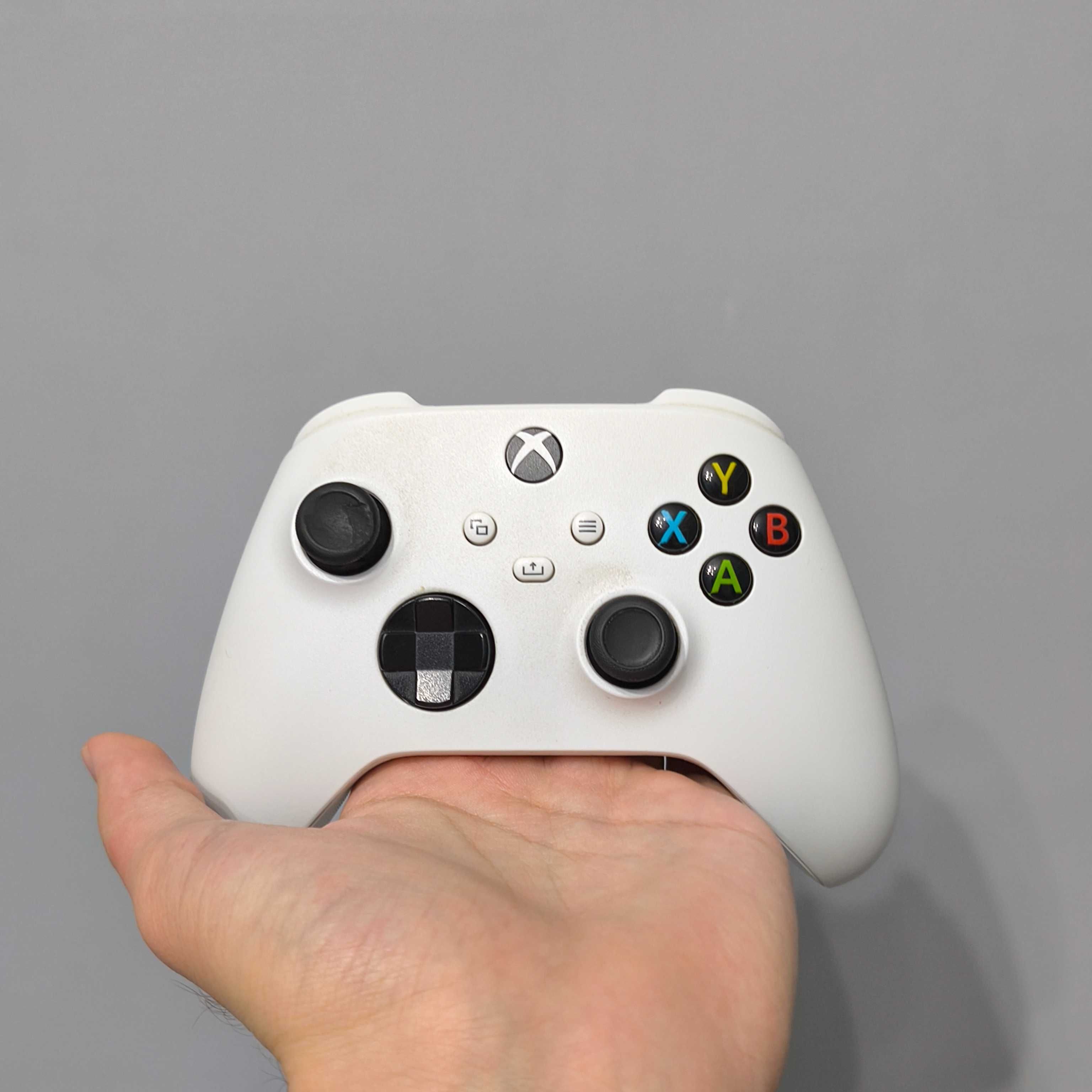 СРОЧНО Xbox Series S (512 Gb) в отличном состоянии