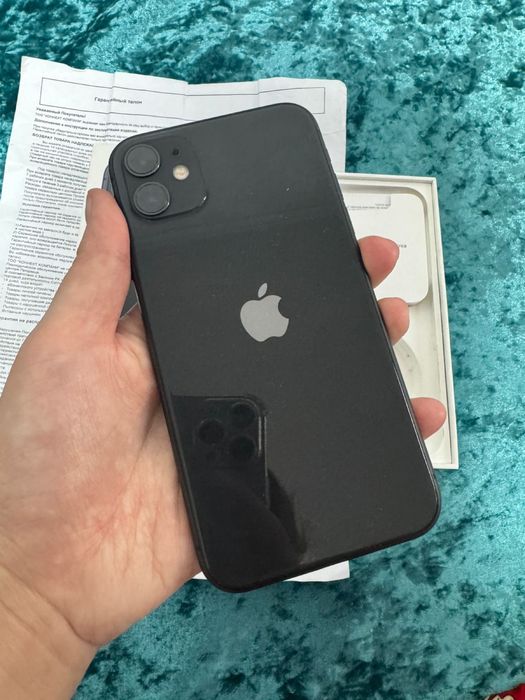 Айфон 11 64 гб продам