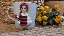 Cadou cana handmade cu figurina papusa tarancuta din fimo