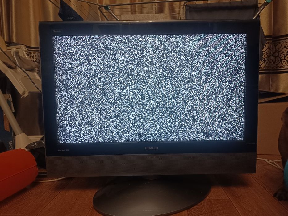 Телевизор Hitachi