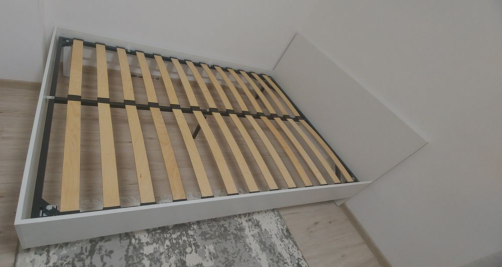 Продам кровать 140×200