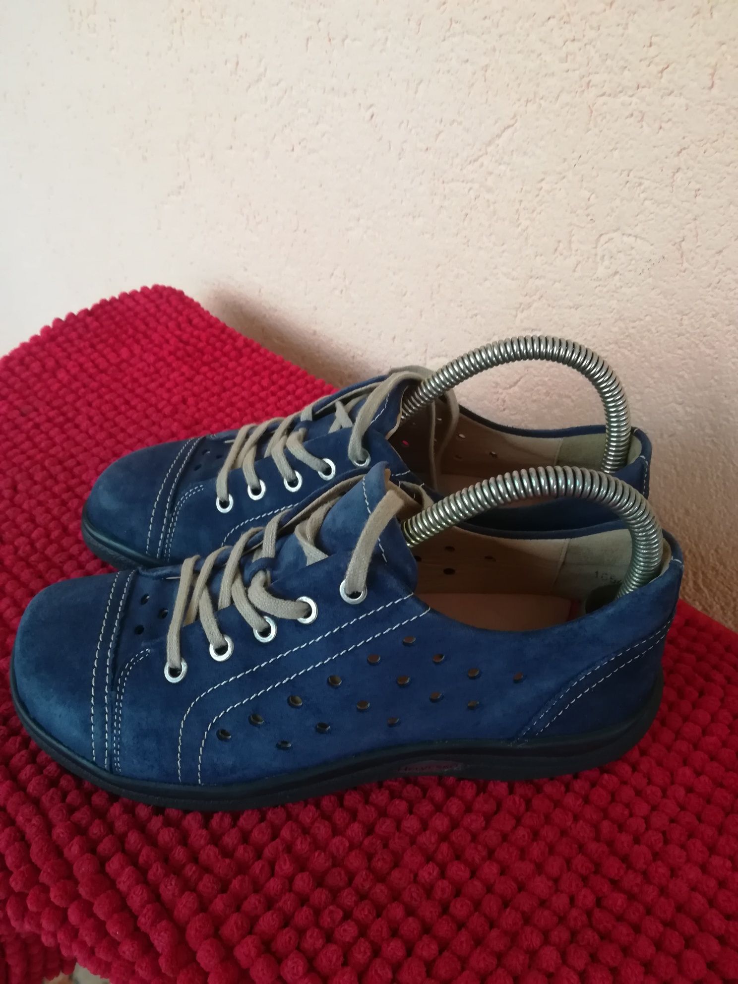 Pantofi piele nr 39 Helvesko dama