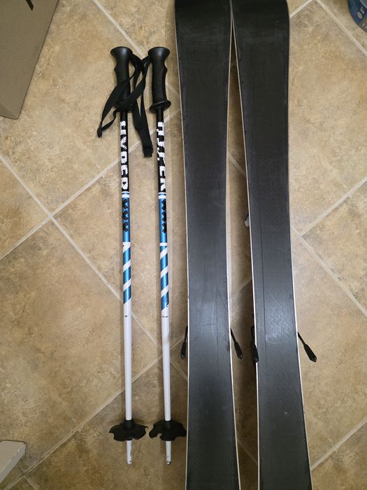 Детски ски комплект ски ,обувки, щеки