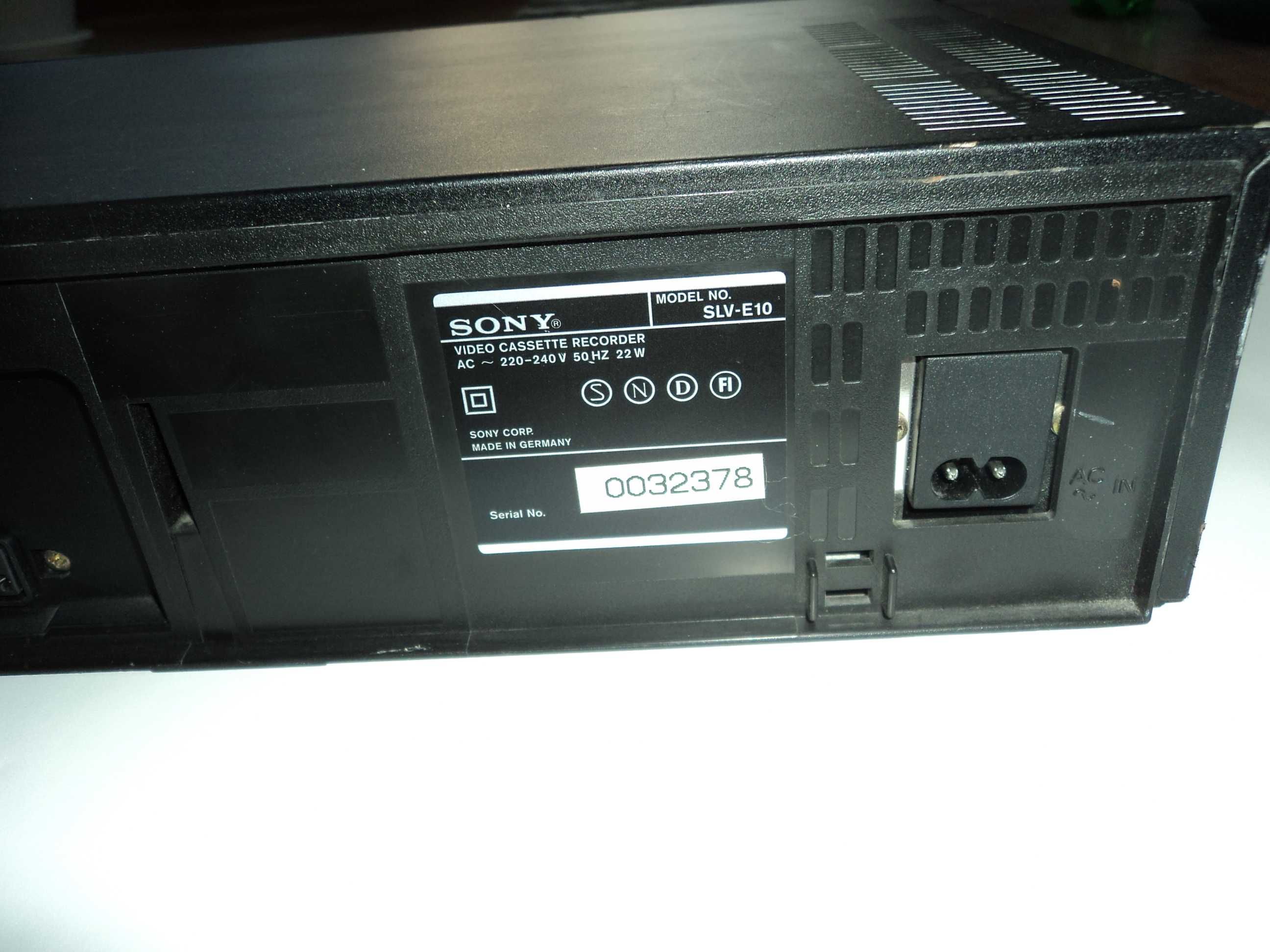 Видео рекордер SONY SLV-E10