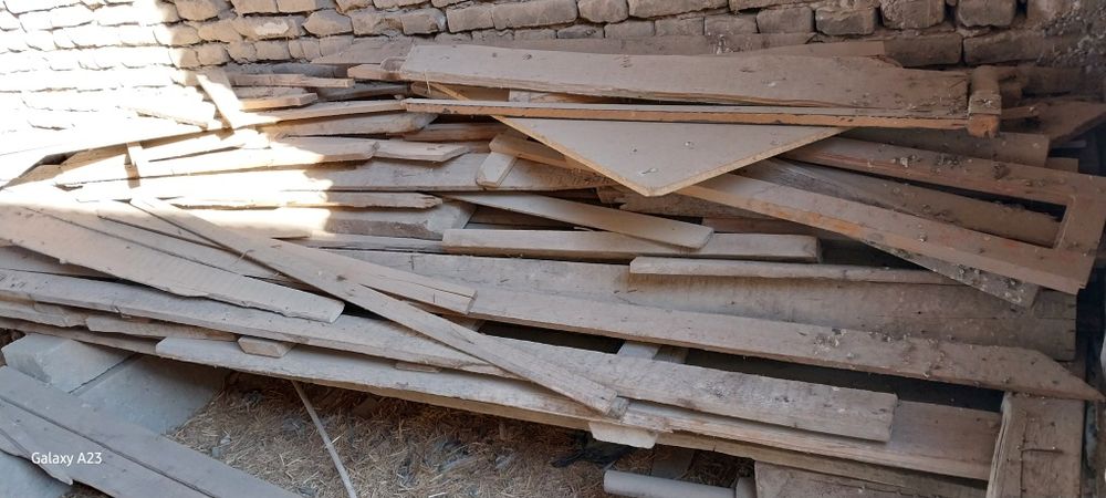 Эски тахта сотилади