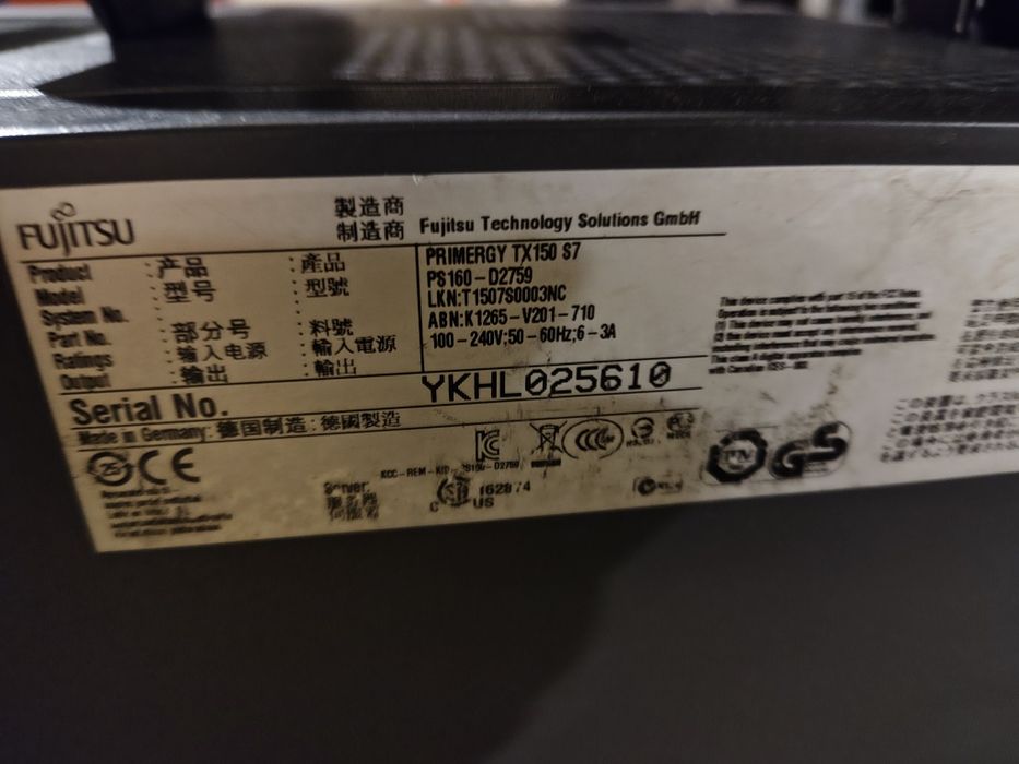 PC calculator Server Fujitsu i3 prima generație DDR3