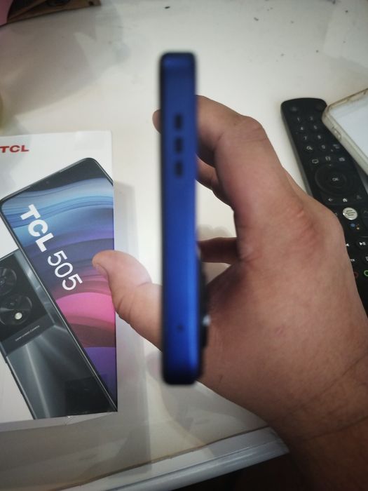 TCL 505 256gb 6+6 ran