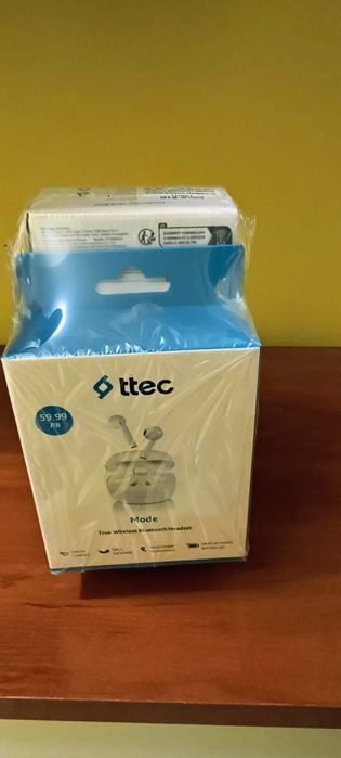 Фабрично запечатан