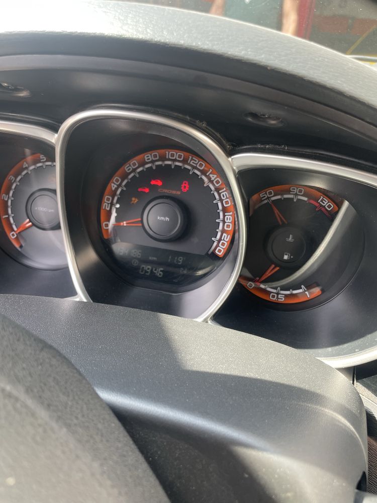 Продается Lada Vesta кросс
