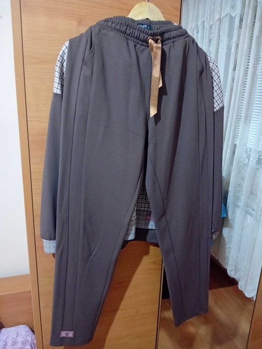 Спортно елегантен  комплект