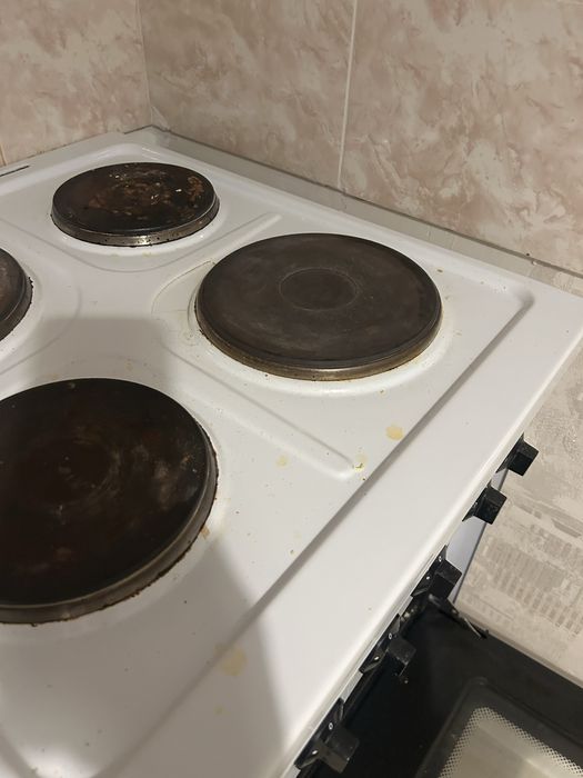 плита, работает)