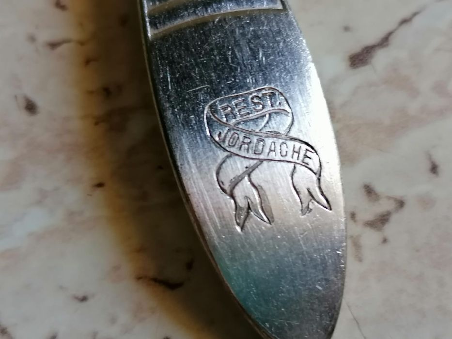 Linguri vechi de ALPACA