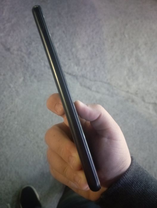 Samsung A12 32gb holati yahshi