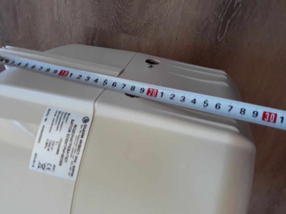 Водонагревател битов електрически 1,5 КВ за монтаж над мивка