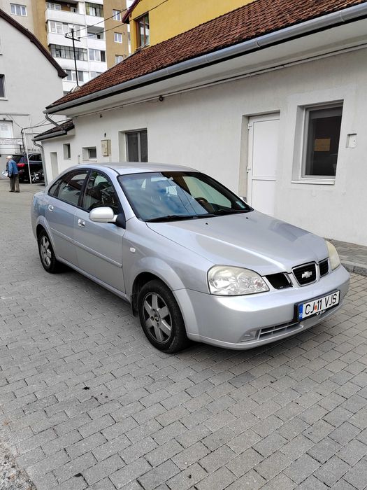 Vând Chevrolet Lacetti 2005 preț 3500 de lei negociabil