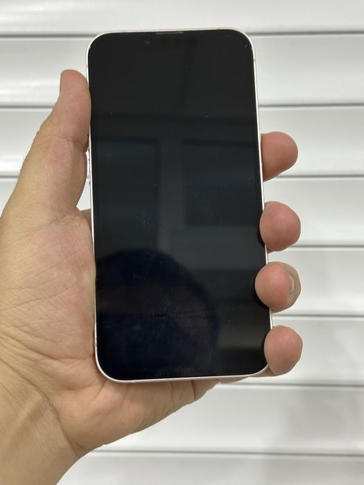 Iphone 13 в отличном состояний