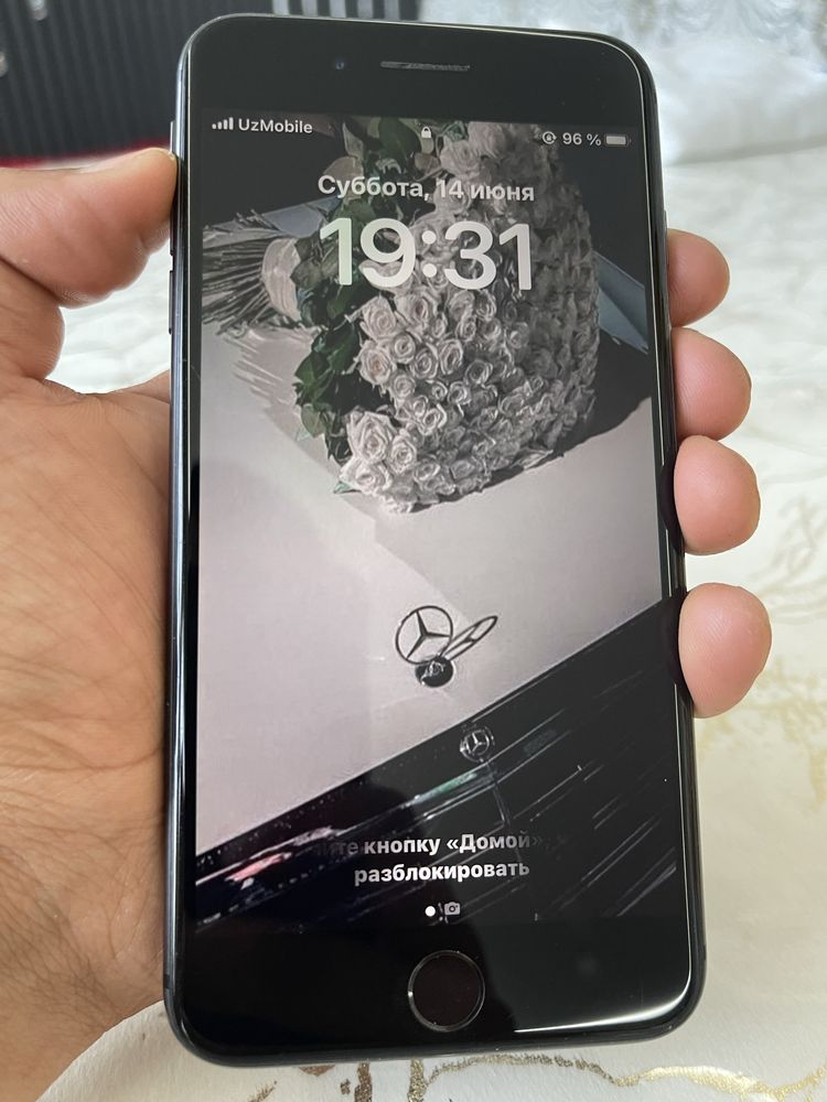 Iphone 8 plus 64 gb edial