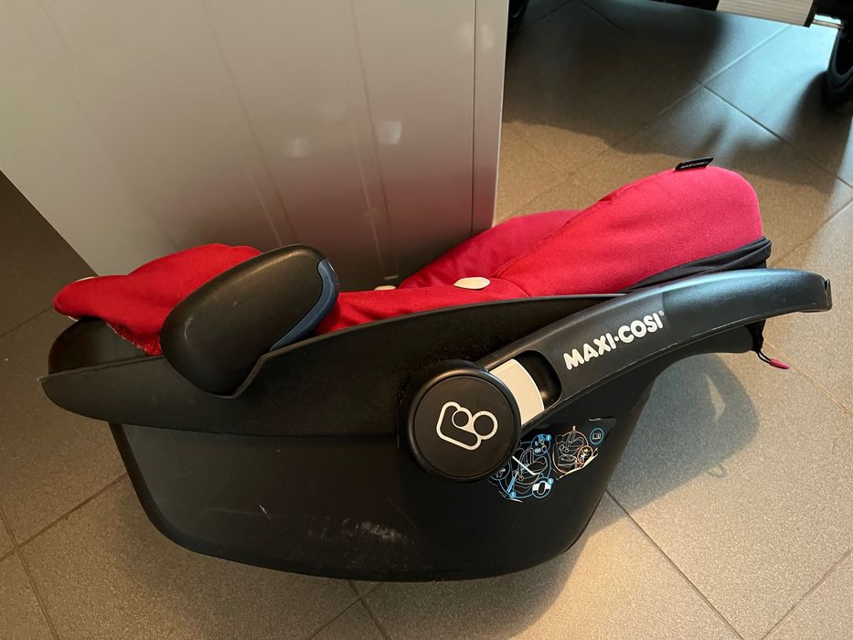 Бебешка количка Foppapedretti Tuo лилава с две приставки