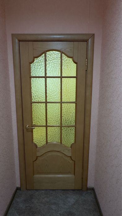 Продам двери из дерева